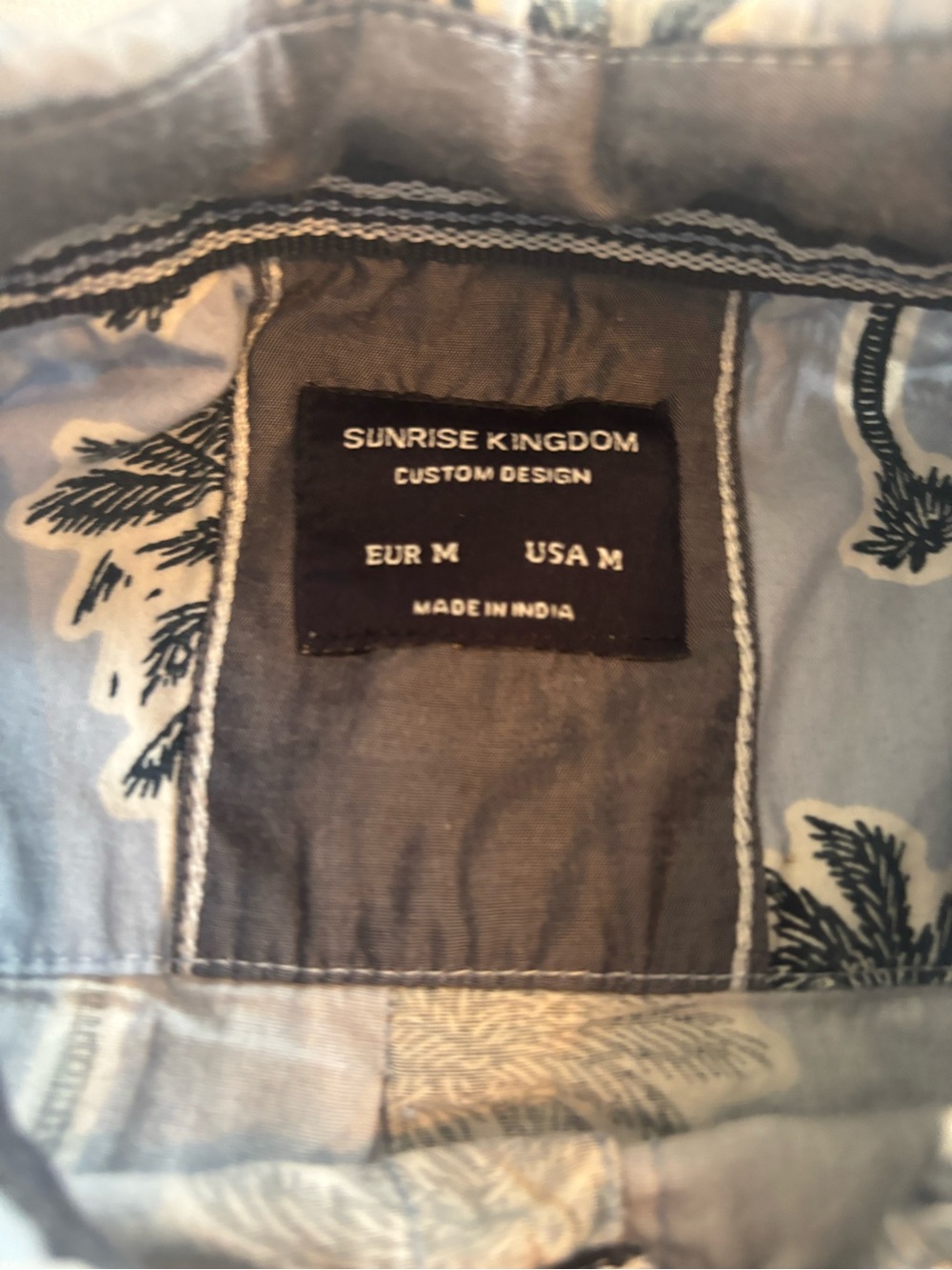 Sunrise Kingdom Palm Tree Mens Collared Button Down Shirt - Picture 3 of 3